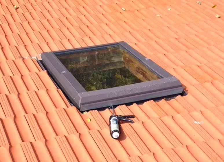 Installation de fenêtres de Toit VELUX
